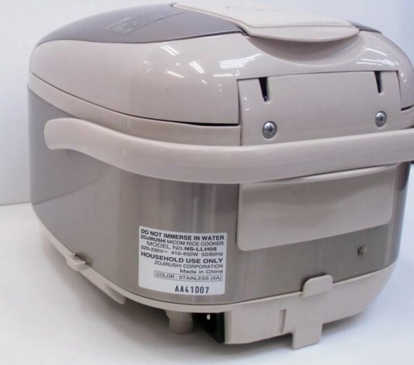 Zojirushi NS-LLH05-XA Rice Cooker Review Exploring Its Compact 0.54L Performance